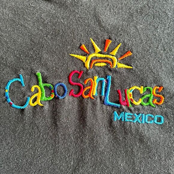 2000s‎ Black Cabo San Lucas Mexico Embroidered V Neck Tee Sz L Tourist Vacation - Picture 2 of 4